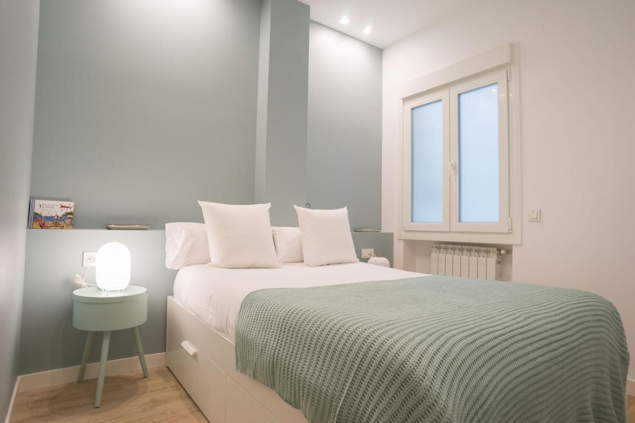 Paris La Concha - Ib Apartments San Sebastian Buitenkant foto